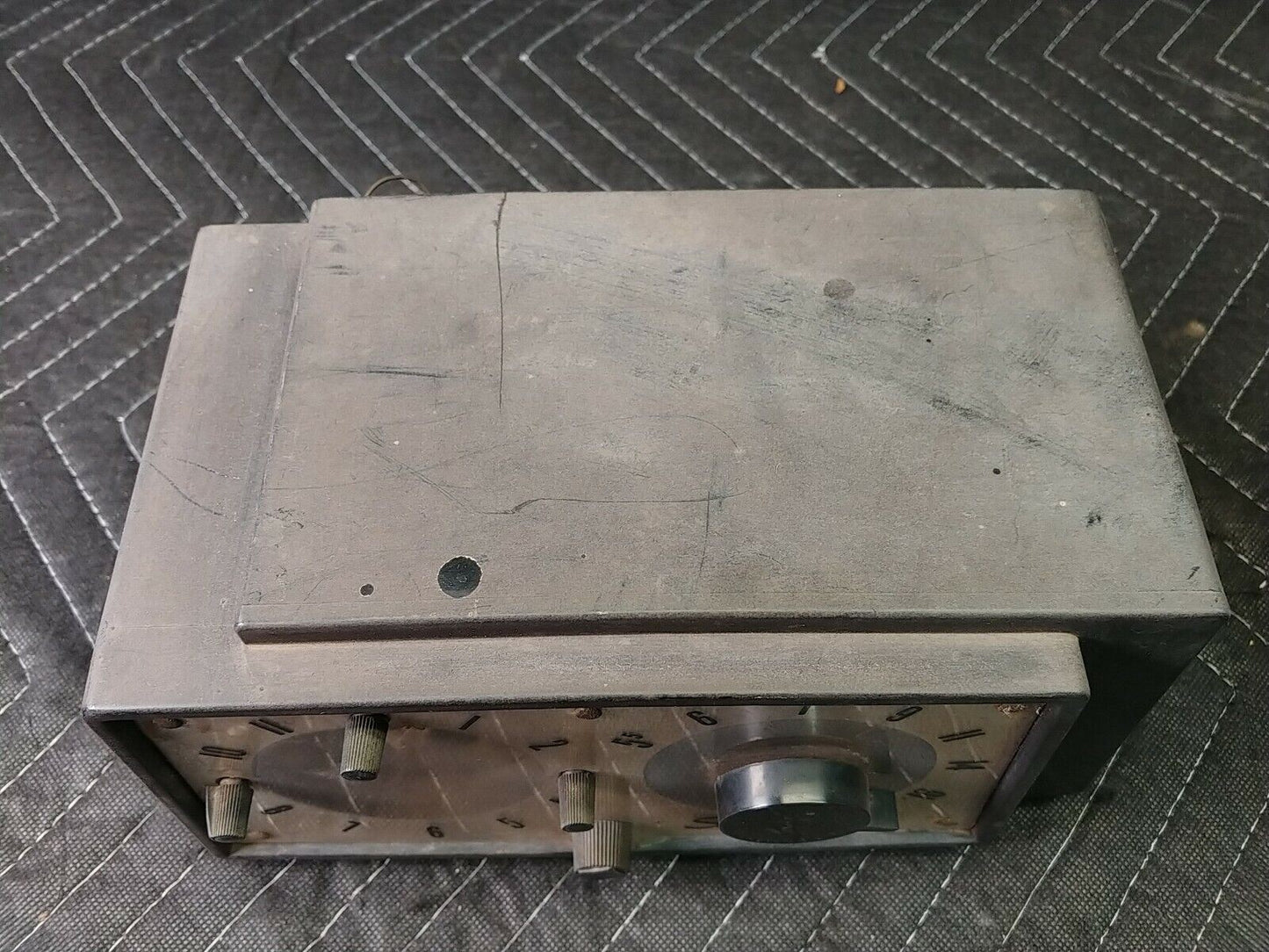 Silvertone clock radio #3007 ebony - Parts / Restore