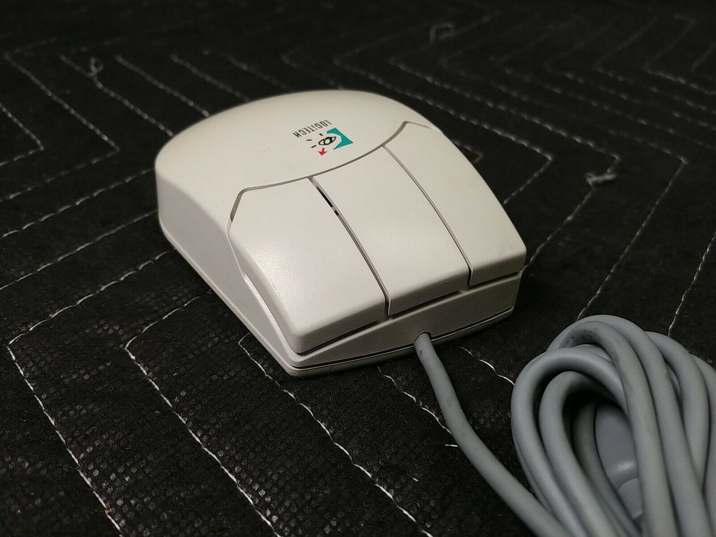 Vintage Logitech MouseMan Bus Mouse M-PD13-9MD DZLMPD13 mini DIN