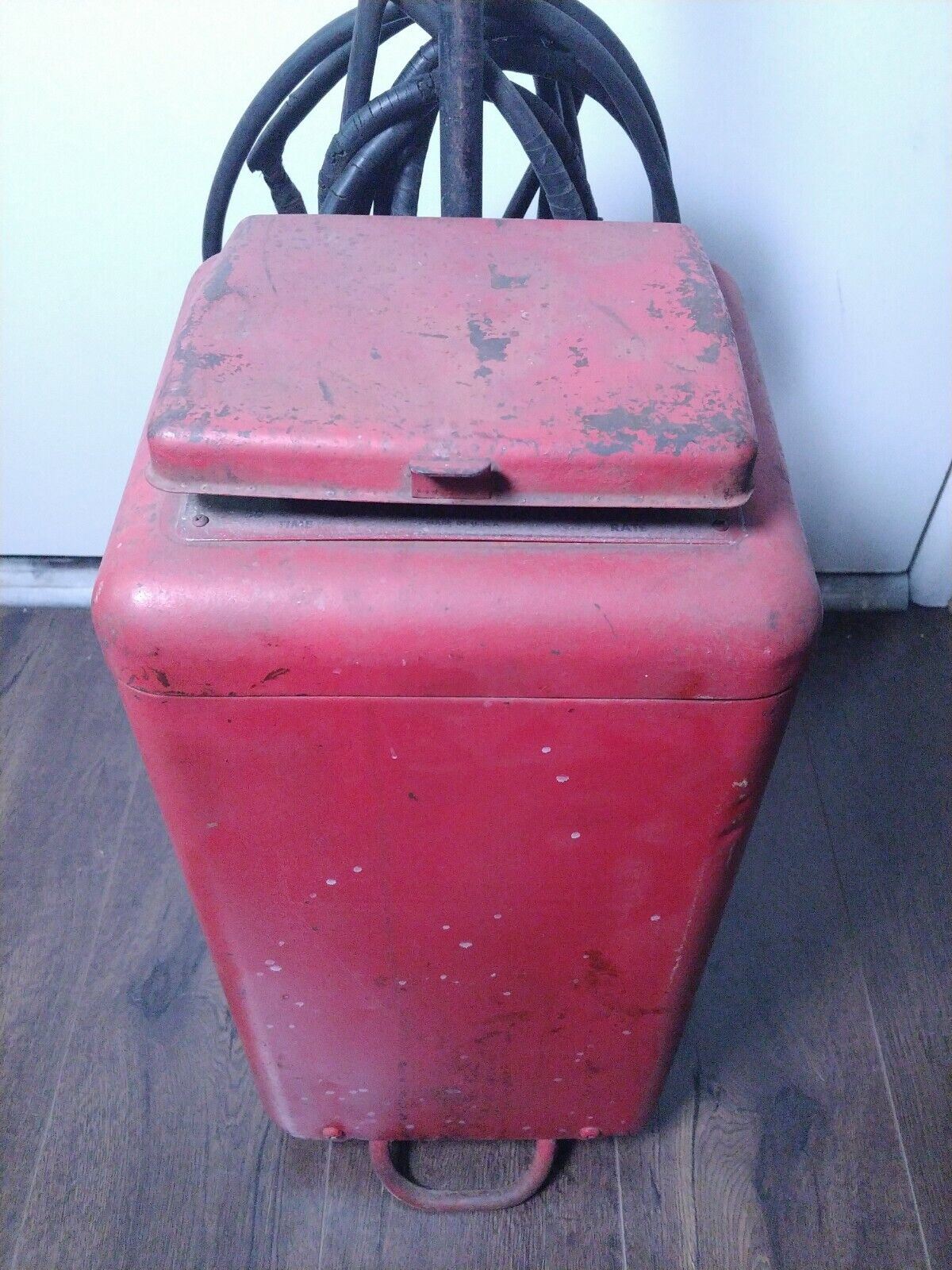 VINTAGE MARQUETTE BATTERY CHARGER RediFast Redi Fast BC 322N