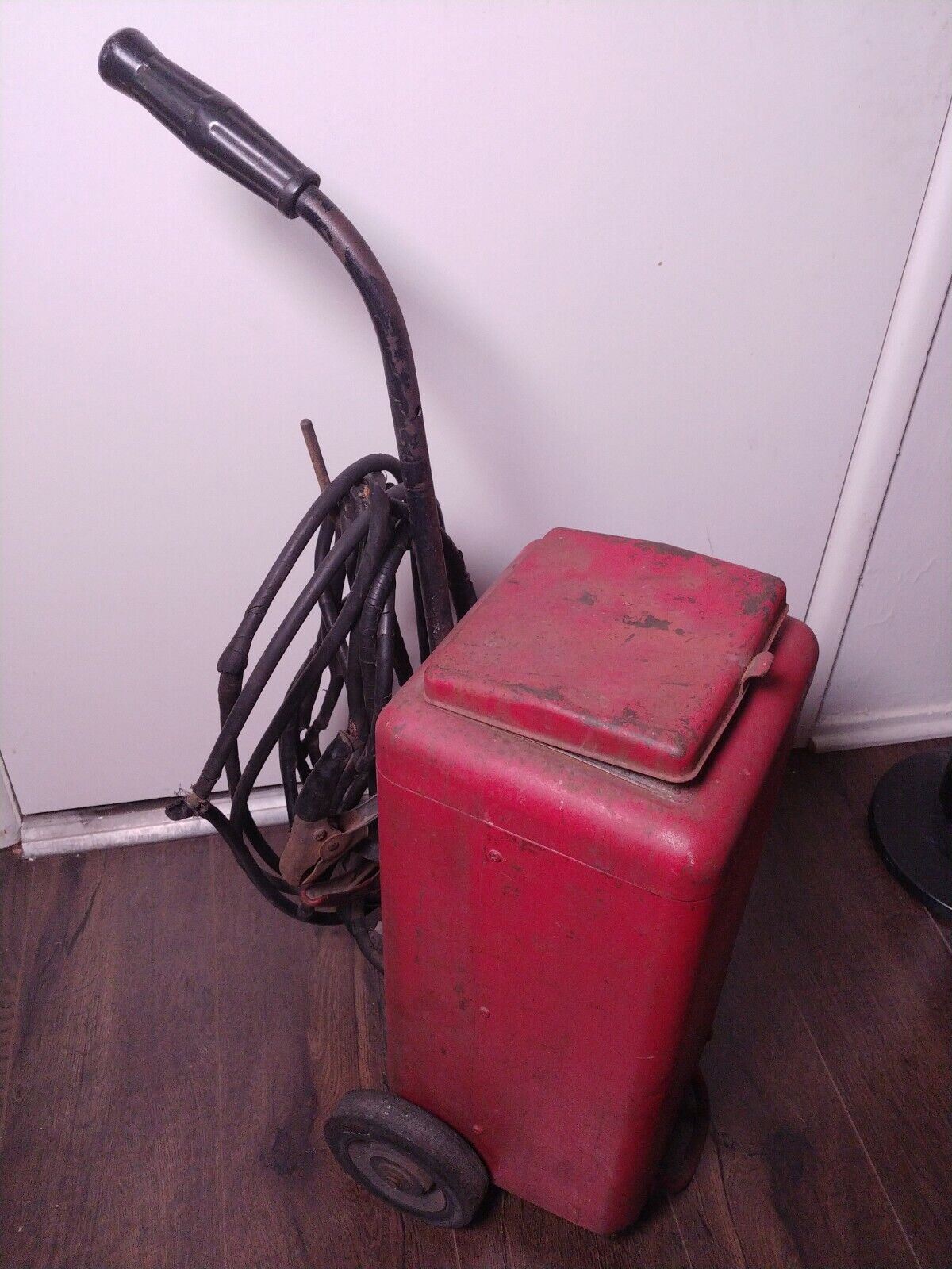 VINTAGE MARQUETTE BATTERY CHARGER RediFast Redi Fast BC 322N