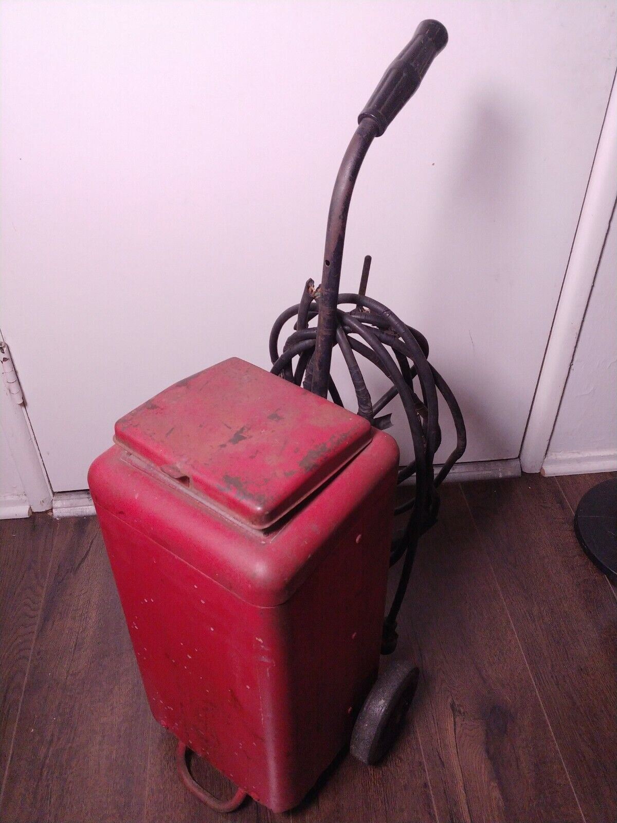 VINTAGE MARQUETTE BATTERY CHARGER RediFast Redi Fast BC 322N