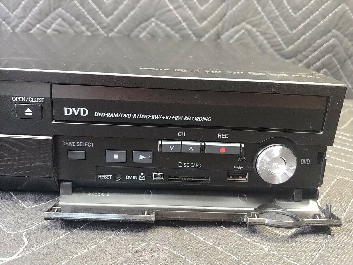 Panasonic DMR-EZ48V DVD/VCR Combo Player VHS DVD Recorder HDMI 1080p *SERVICED*