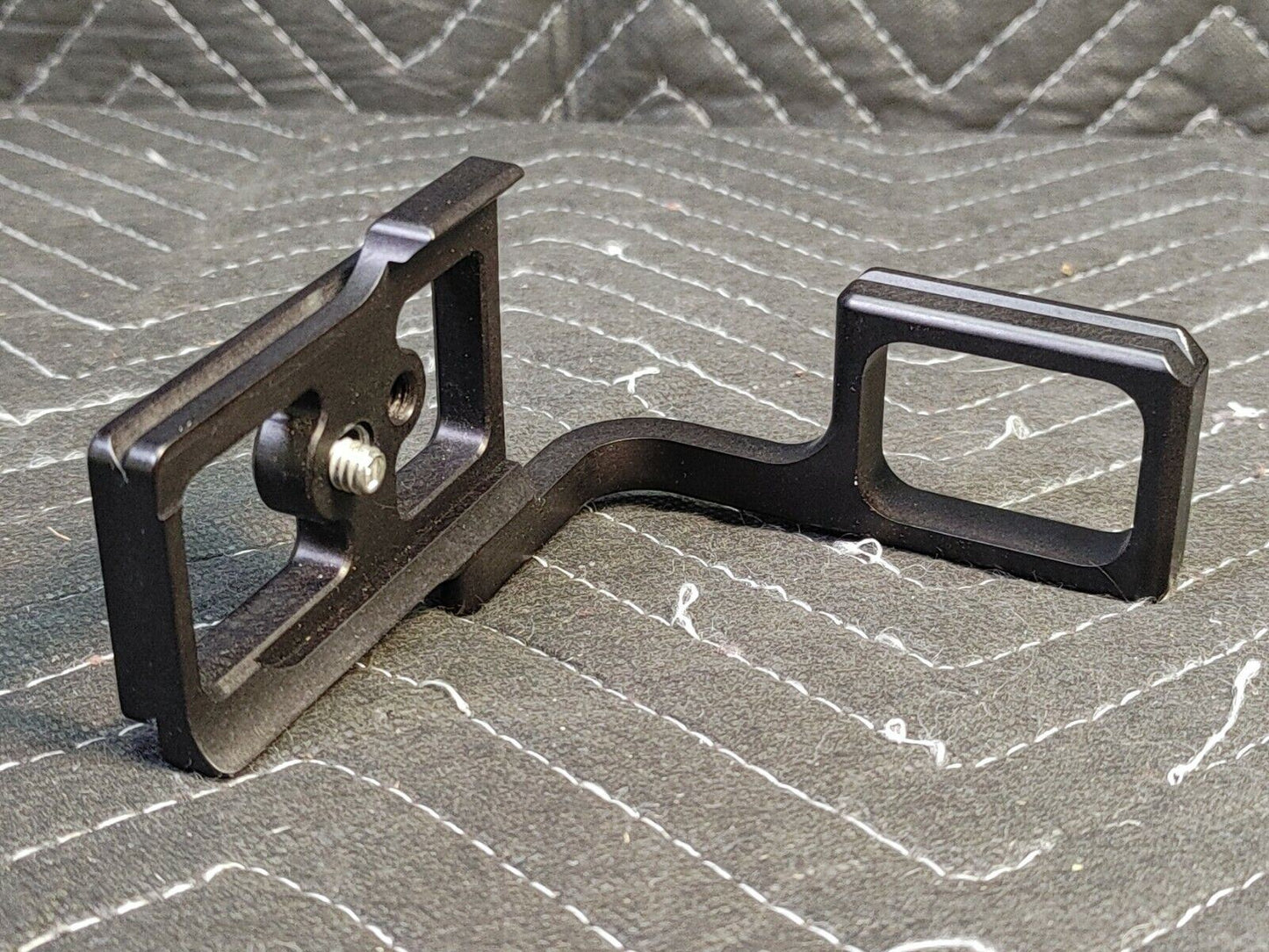 Fuji S2 Pro L Bracket - Kirk Enterprises