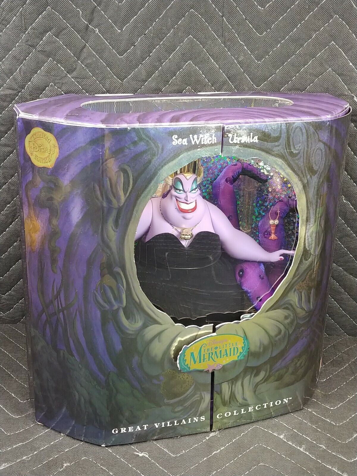 The Little Mermaid SEA WITCH URSULA Disney Great Villains NEW Doll 1997