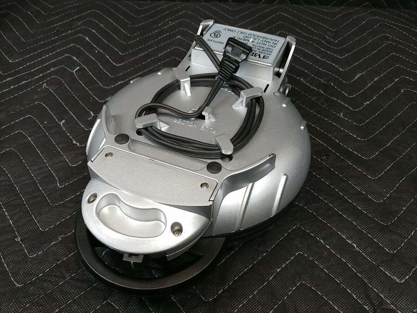 VILLAWARE Uno Triple Petite Waffler Belgian WAFFLE IRON model 2005 TESTED WORKS