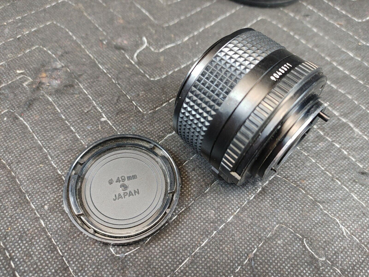 MINOLTA MD 28mm F/2 WIDE ANGEL LENS For X-700 600 500 XD X-1 JAPAN