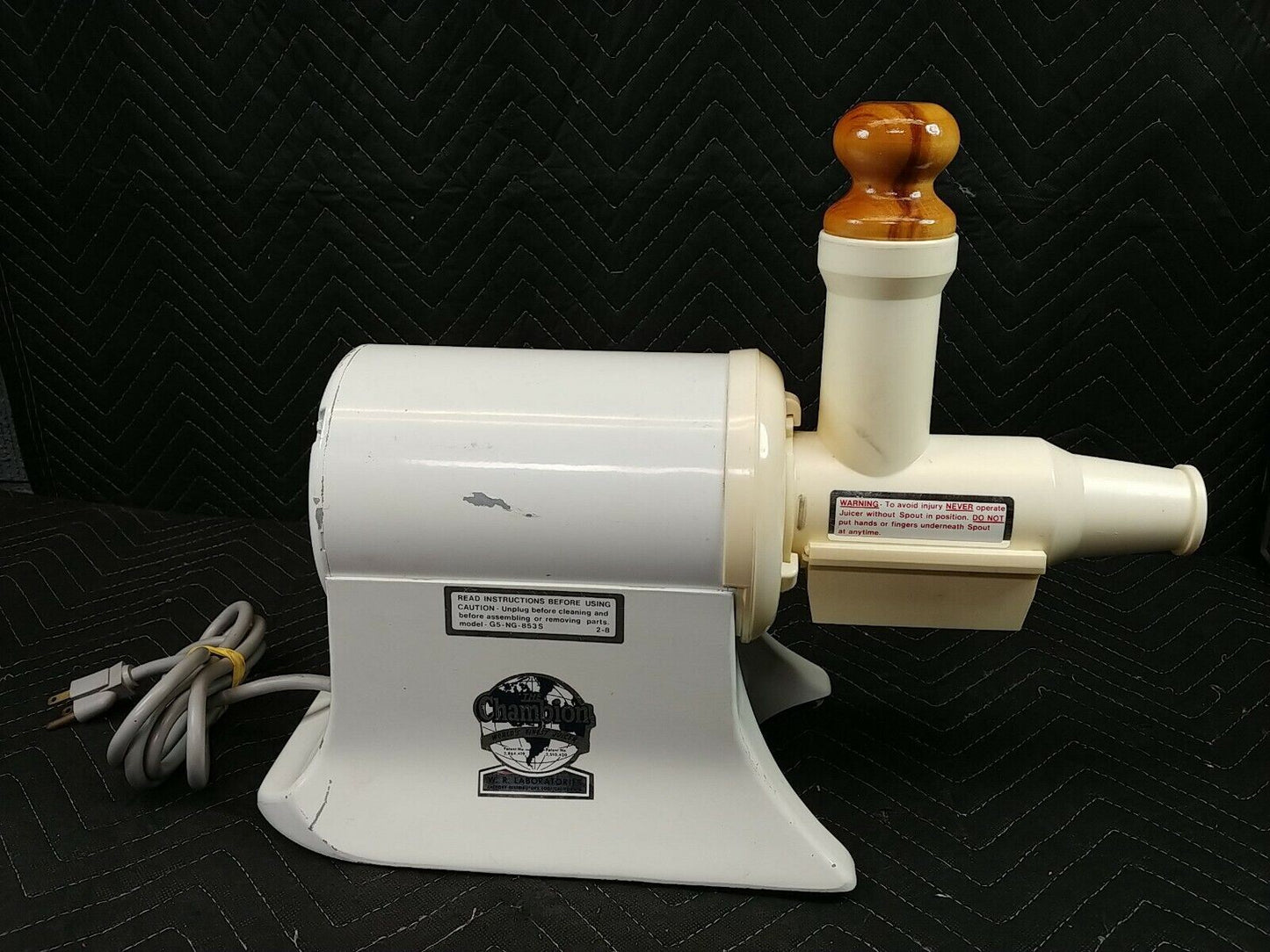 The Champion Juicer World Finest Juicer General Electric model G5-NG-853S white