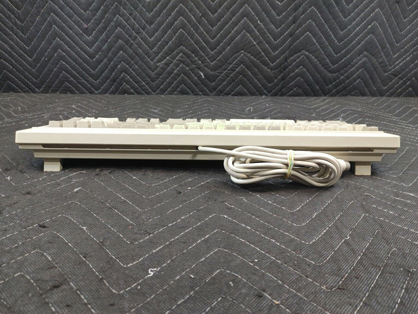 Vintage NMB Keyboard RT6655TW Designed for Windows 95 AT Connector