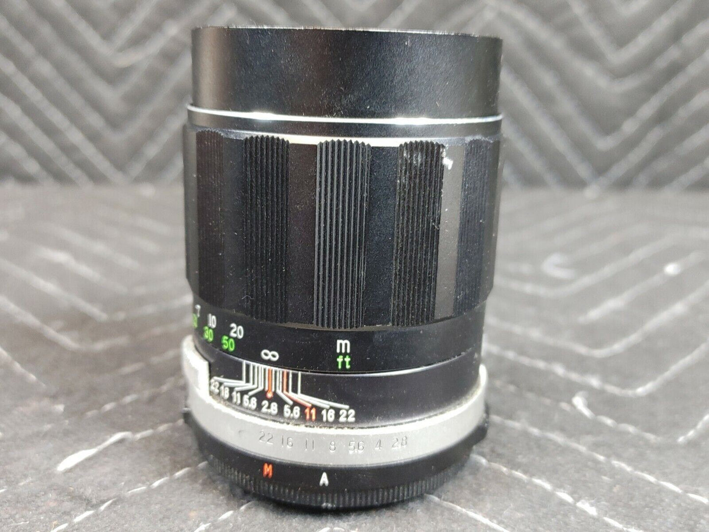 SOLIGOR TELE AUTO Lense - 135mm 1:2.8 NIKON w/ Case