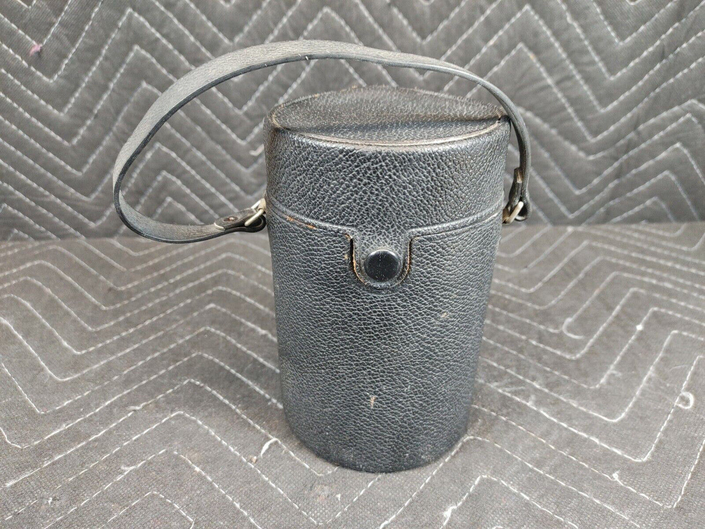 SOLIGOR TELE AUTO Lense - 135mm 1:2.8 NIKON w/ Case