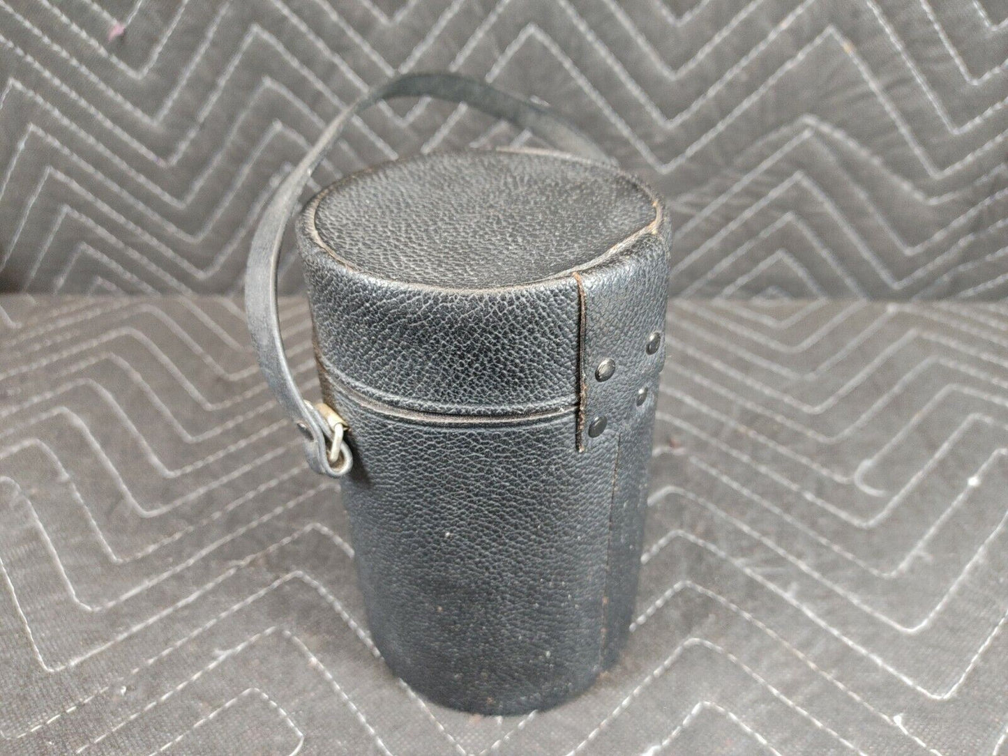 SOLIGOR TELE AUTO Lense - 135mm 1:2.8 NIKON w/ Case