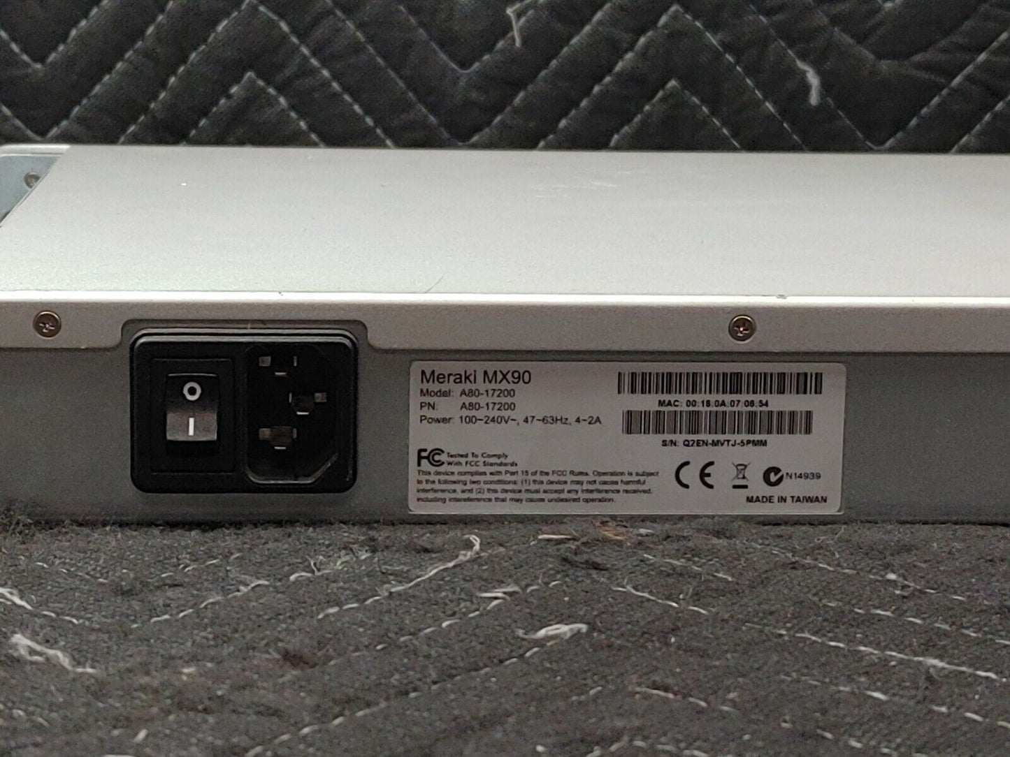 CISCO MERAKI MX90 Medium Branch Security Appliance A80-17200 - Claimed - *Read*