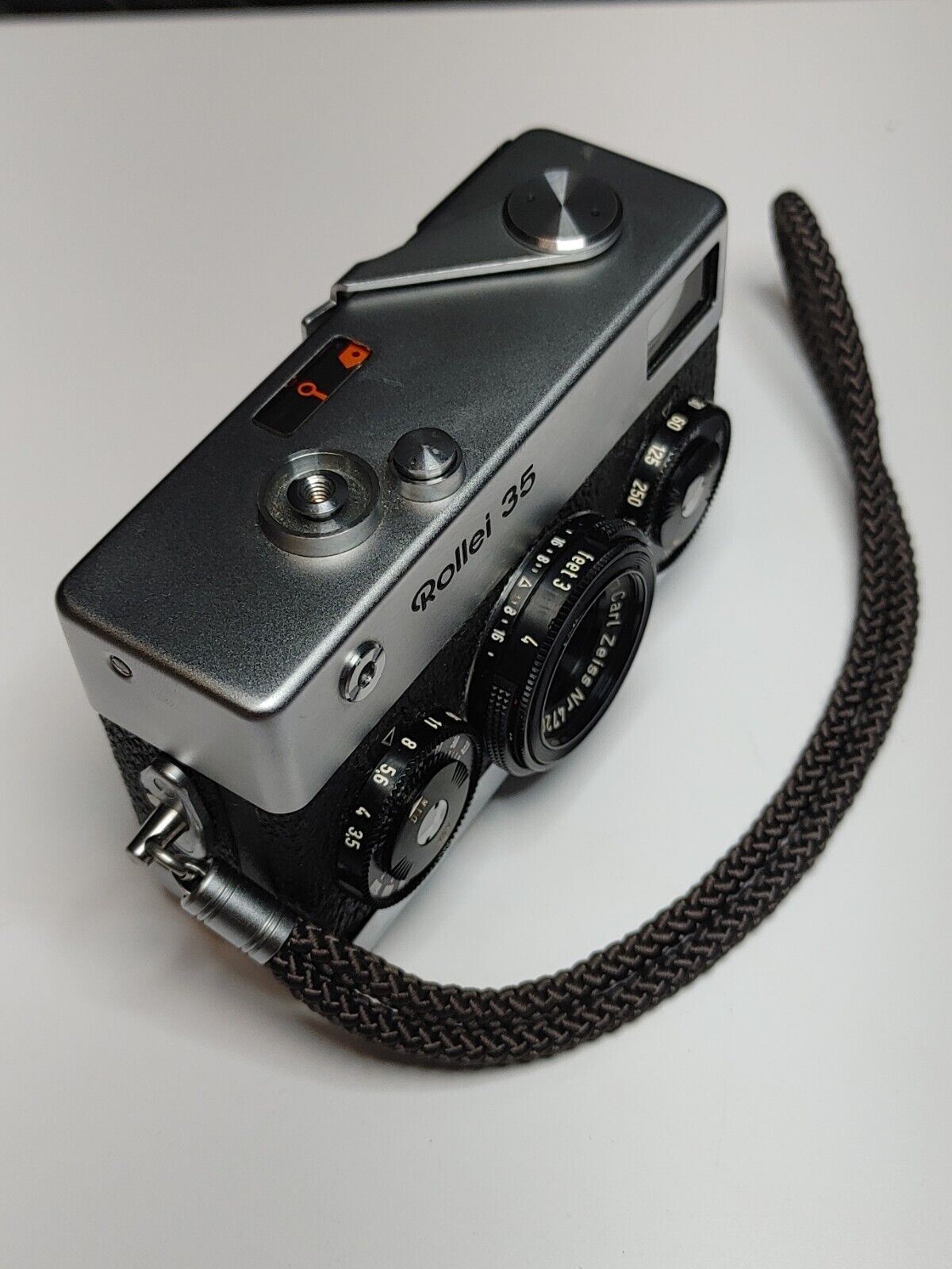 Rollei 35 silver 35mm Film - Tested - Tessar 40mm F/3.5 Lens w/ New Battery