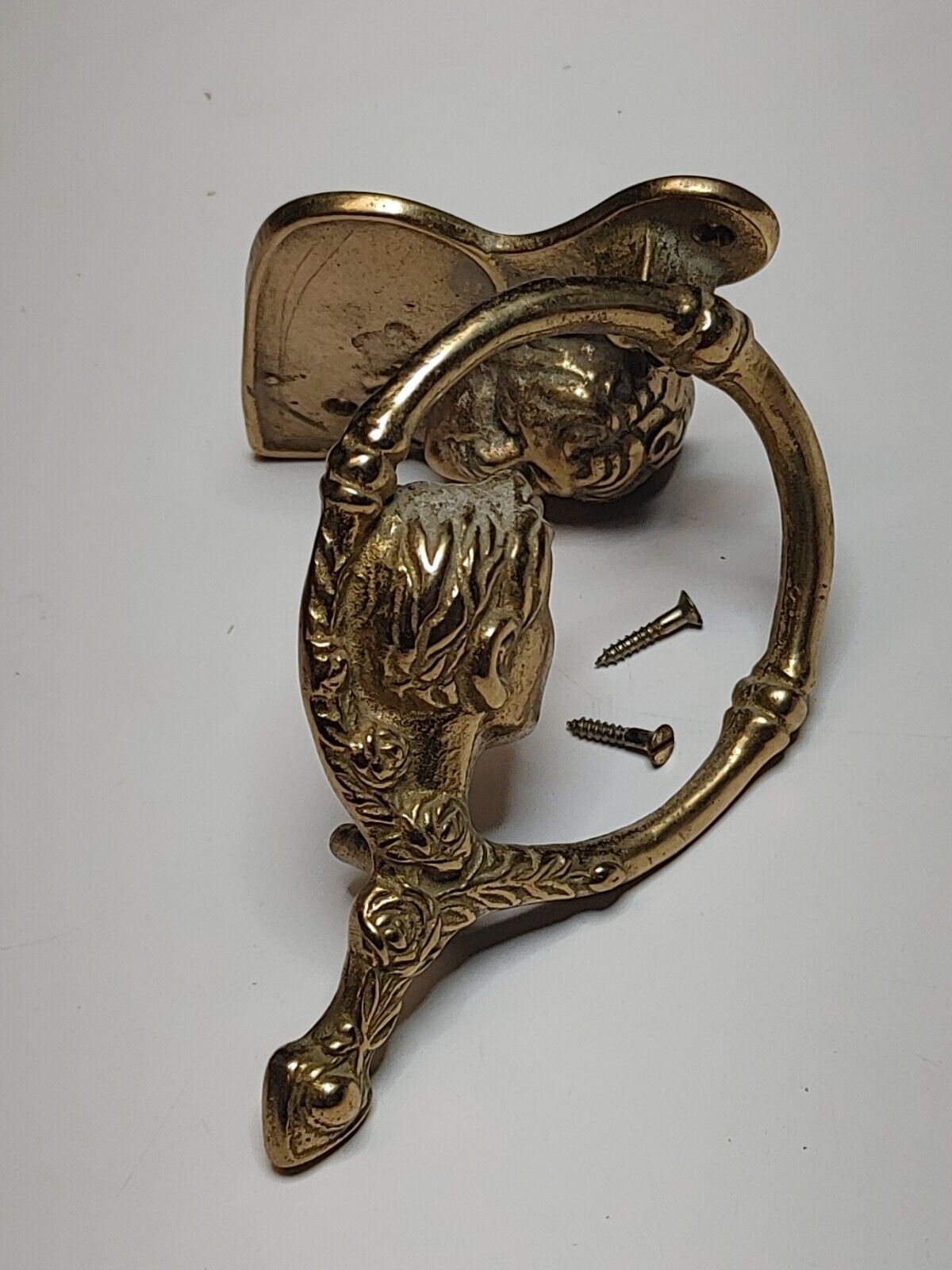 Vintage Solid Brass Unique Kissing Couple Lovers Door Knocker w/ screws
