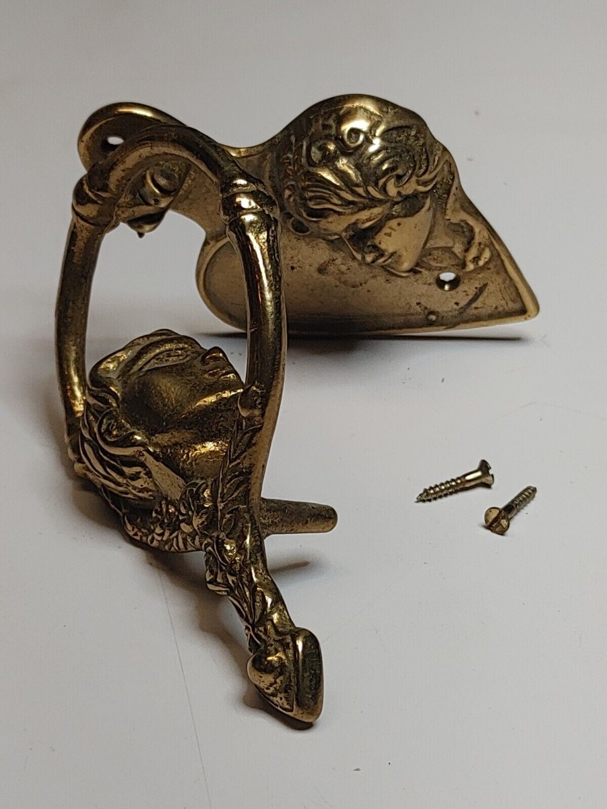 Vintage Solid Brass Unique Kissing Couple Lovers Door Knocker w/ screws