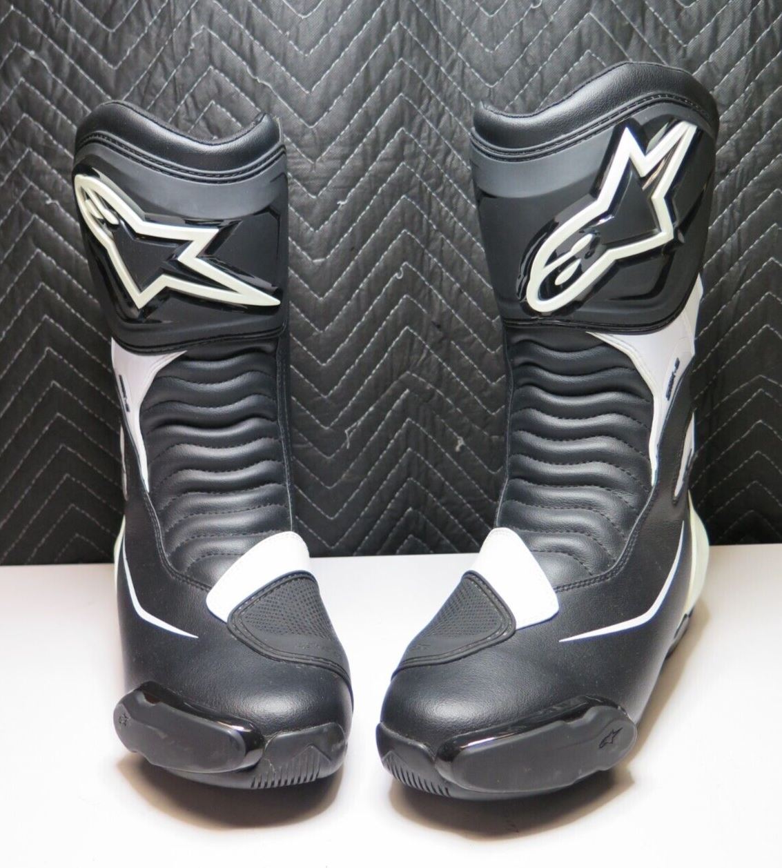Alpinestars SMX S Men's Boots White/Black US Size 9.5 Euro 44 - Hardly worn