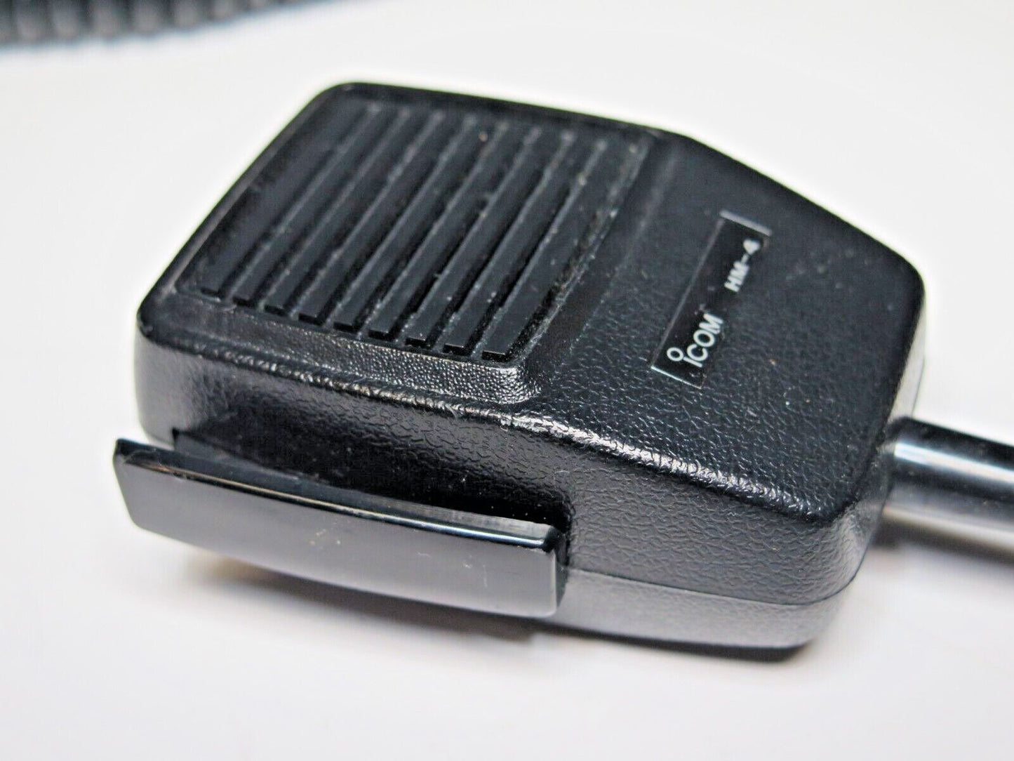 ICOM HM-4 Microphone w/ Coil Cable & 7 Pin Male Round Connector