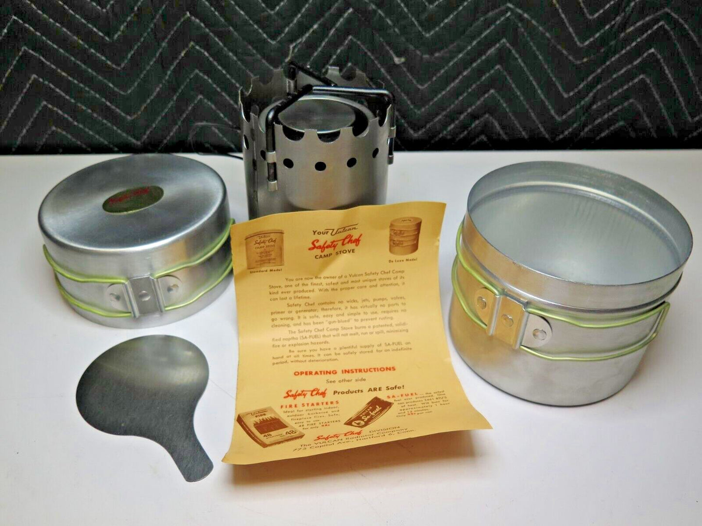 Unused Vulcan Safety Chef Single Burner Camp Stove Camp Pans Backpacking Vintage