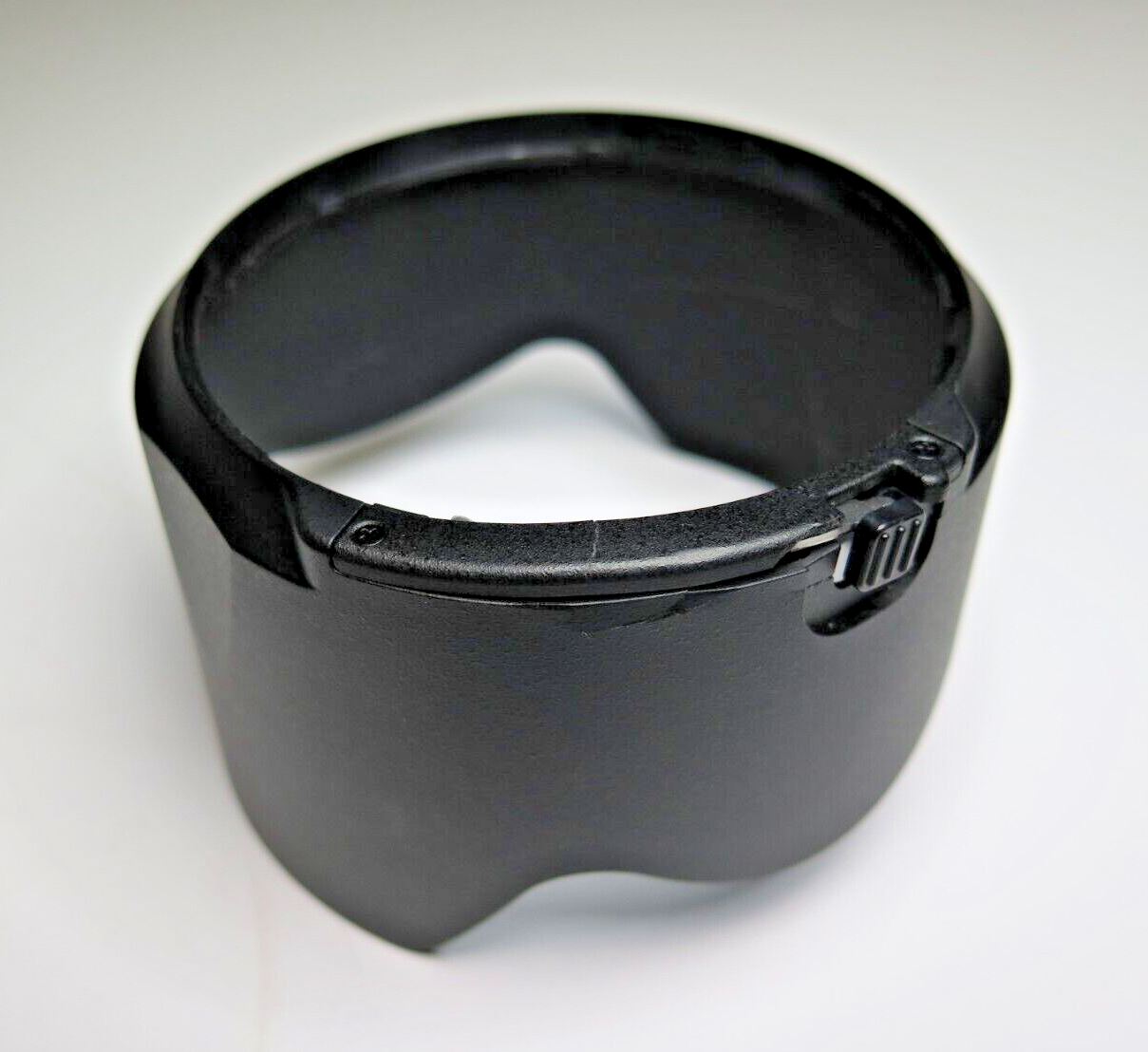 Nikon 82mm HB-74 Lens Hood For Nikon AF-S Nikkor 24-70mm F2.8E ED VR Lens
