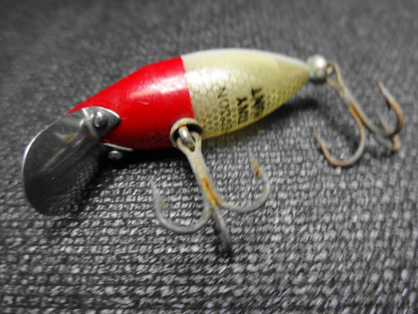 Vintage Heddon Midget River Runt Fishing Lure - Red w/ Shiner Scale