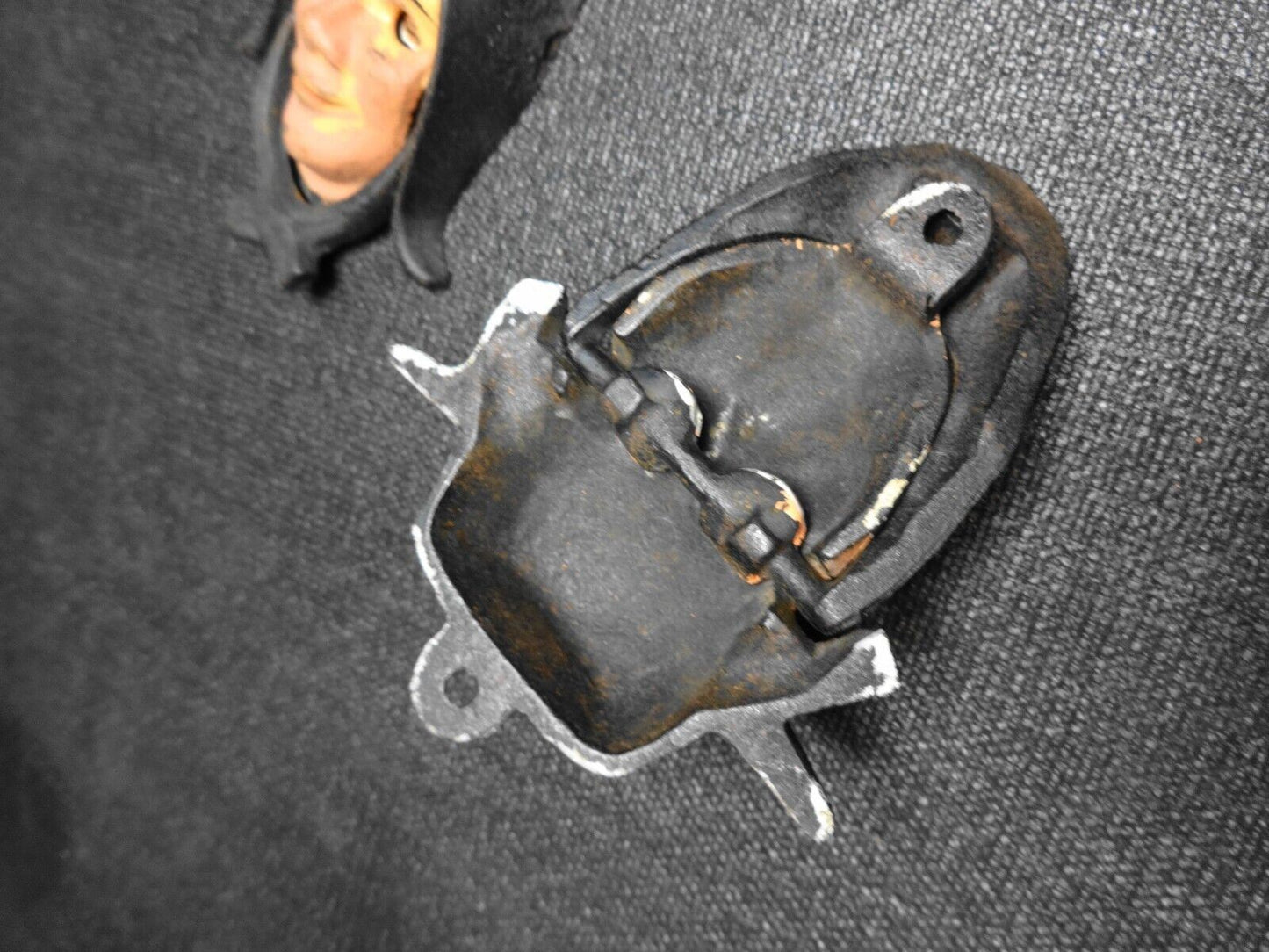 Vintage Wilton Cast Iron Amish Man Woman Door Knocker Eyes Open Close - Knockers