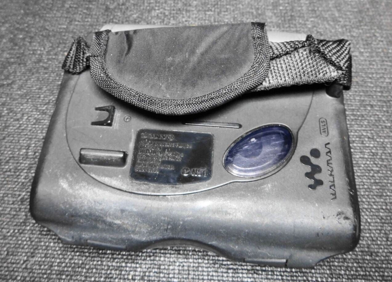 Sony Sports Walkman WM-FS421 TV/Weather/FM/AM Cassette Portable Radio *Serviced*