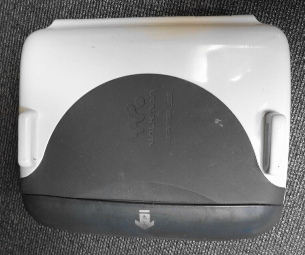 SONY WM-FS555 Portable FM/AM S2 SPORT WALKMAN Auto-Reverse Radio Cassette Player