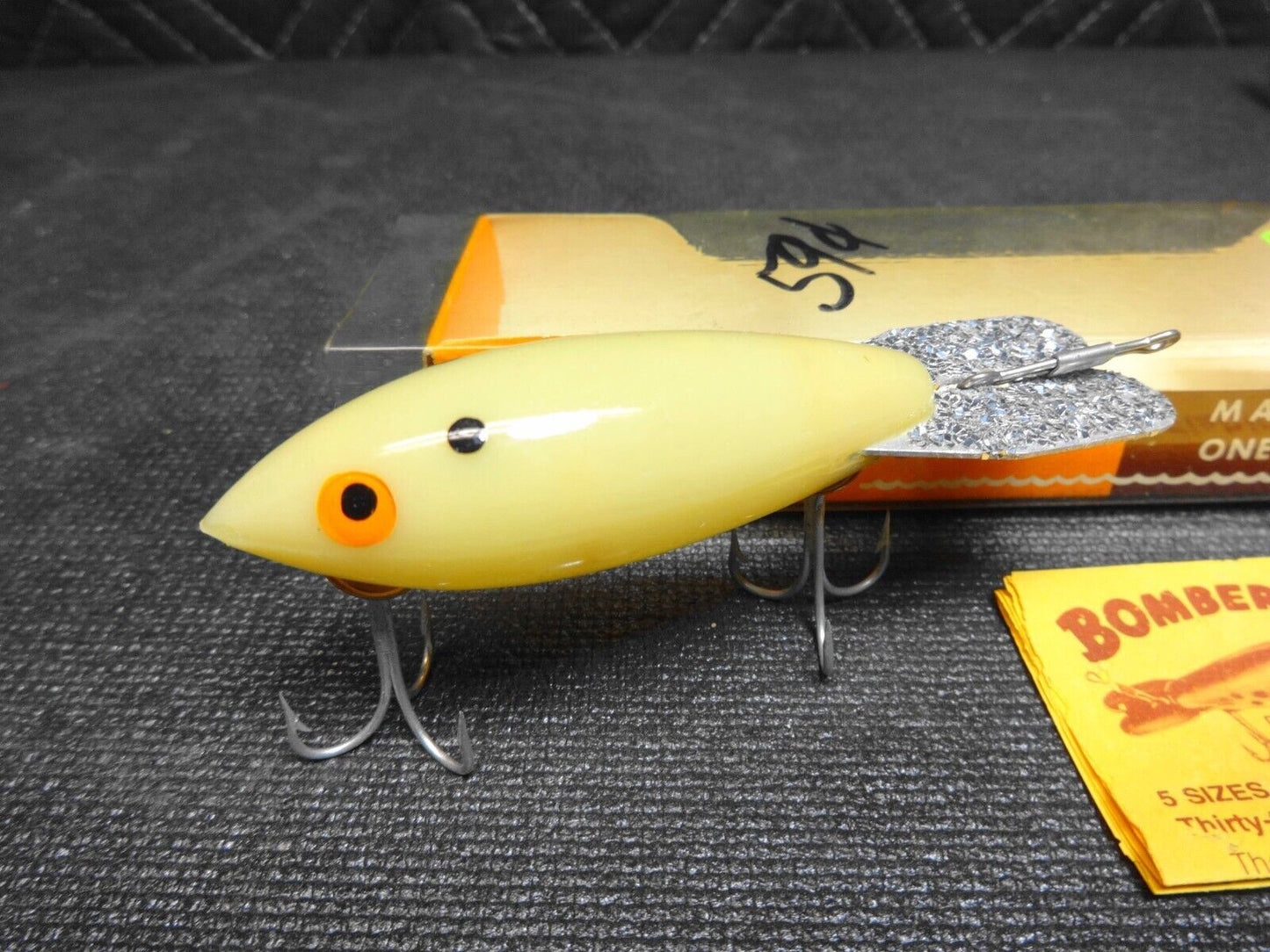 Old Package Bomber Deep Runner Lure Bass crankbait 4" white w/ silver glitter