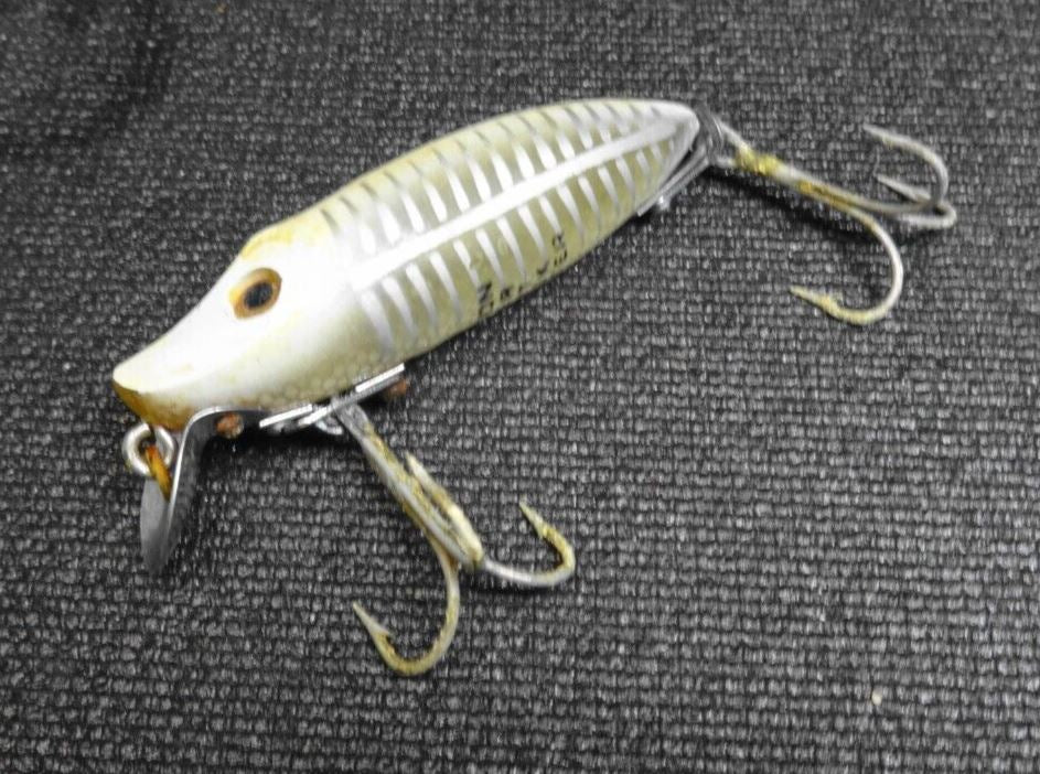 Vintage Heddon River Runt Spook Floater Yellowfish Shore