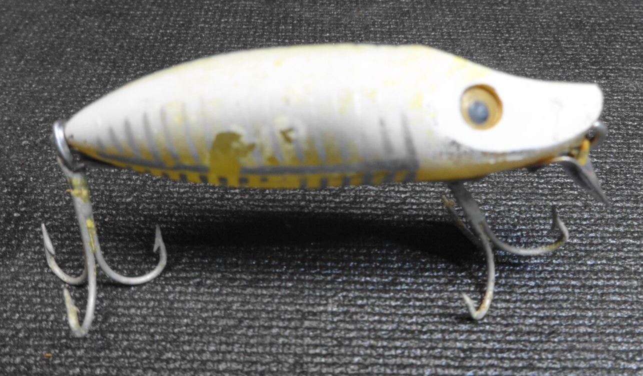 Vintage Heddon River Runt Spook Floater Yellowfish Shore