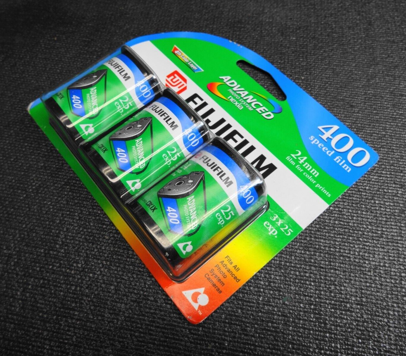 FujiFilm 24mm, 400 Speed, 3PK, 25 Exposures Advanced Photo Sys, Exp: 10/08