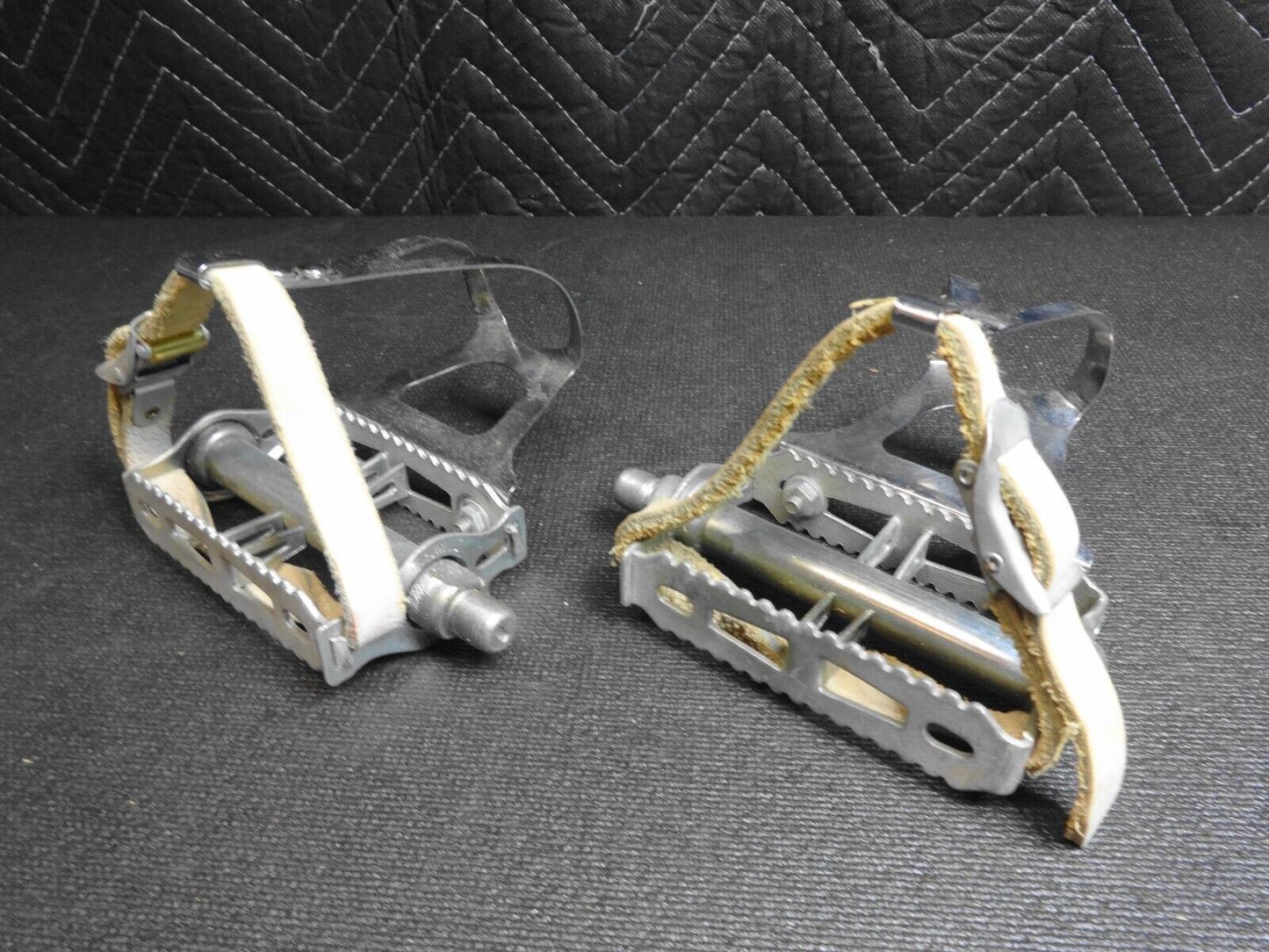 Vintage Union Pedals Christophe Toe Clip White Leather Strap