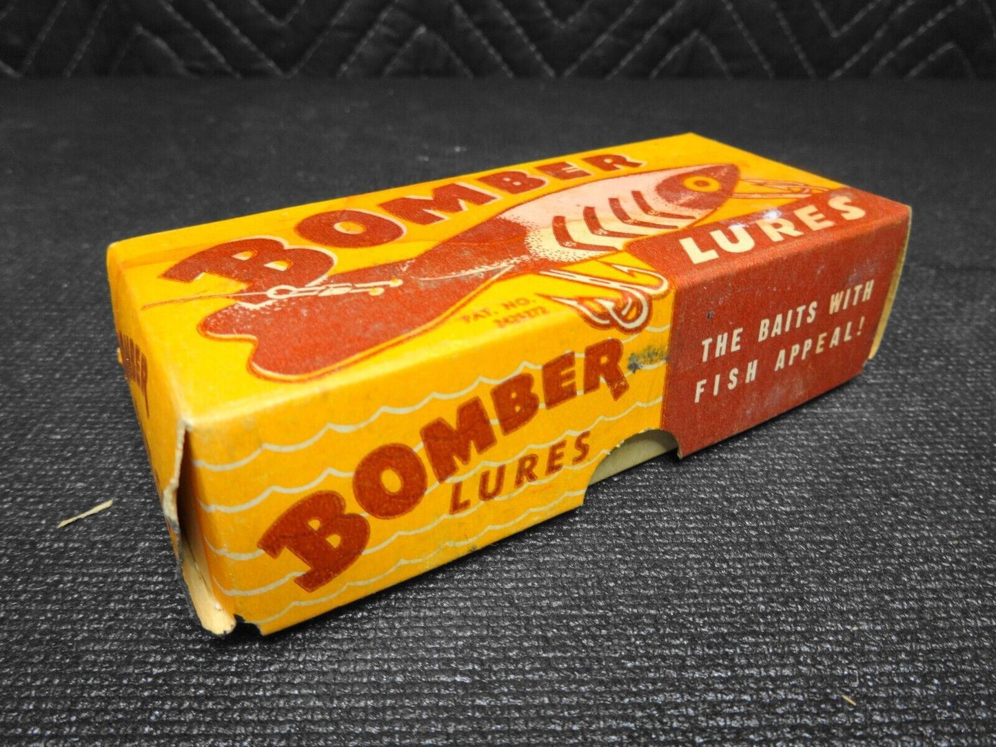 Old Package Bomber Deep Running Lure Crankbait 3.5" - Gray in Box - V8319-B