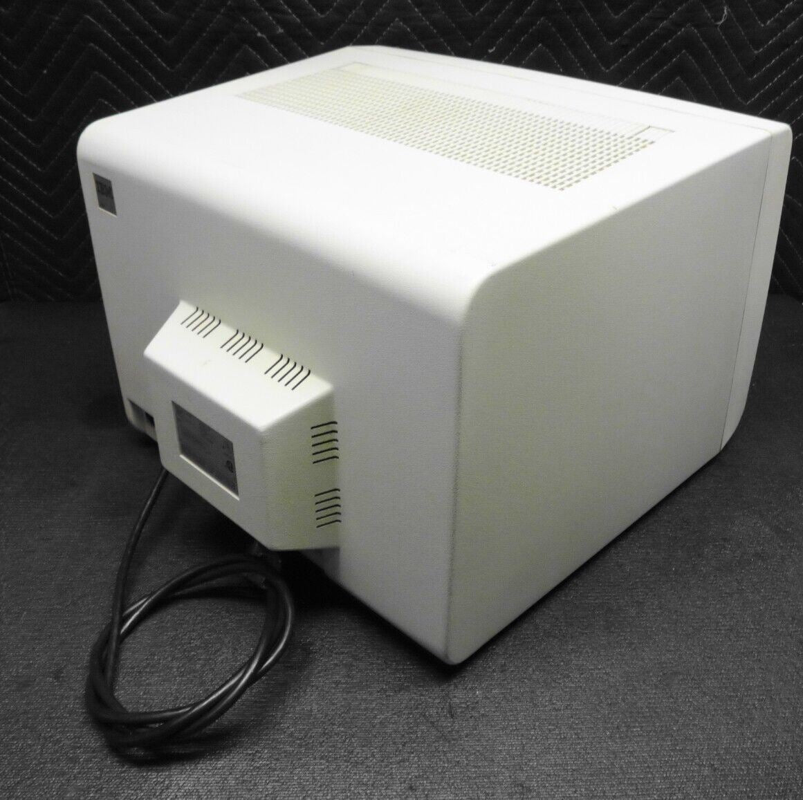 Vintage 1980s IBM 5153 Monitor Personal Computer Color Display CRT CGA Graphics