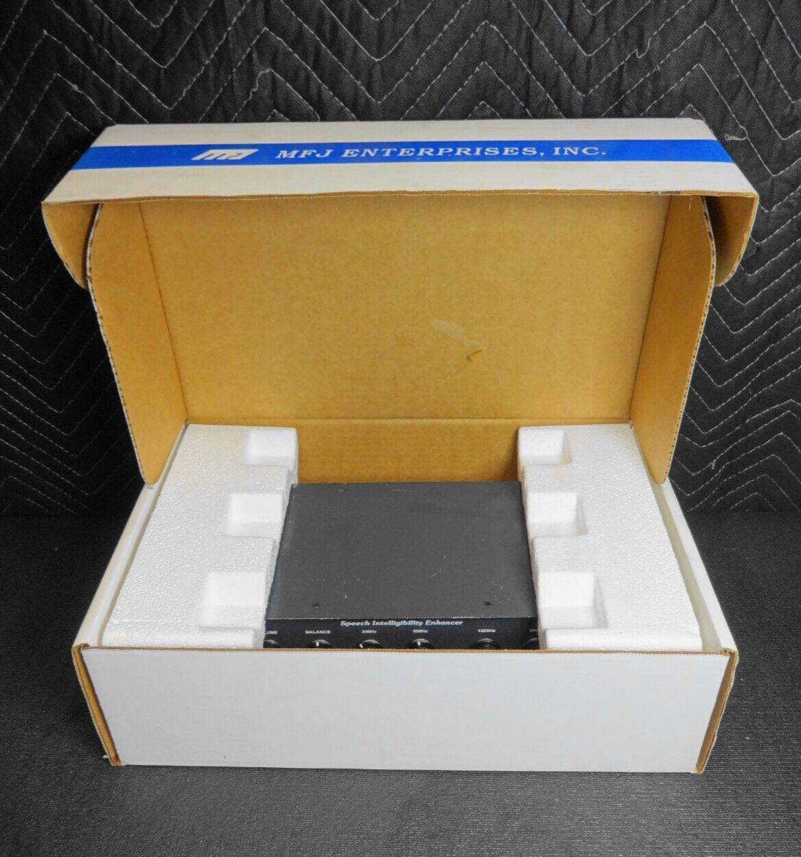 MFJ-616 Ham Radio Speech Intelligibility Enhancer w/ original box