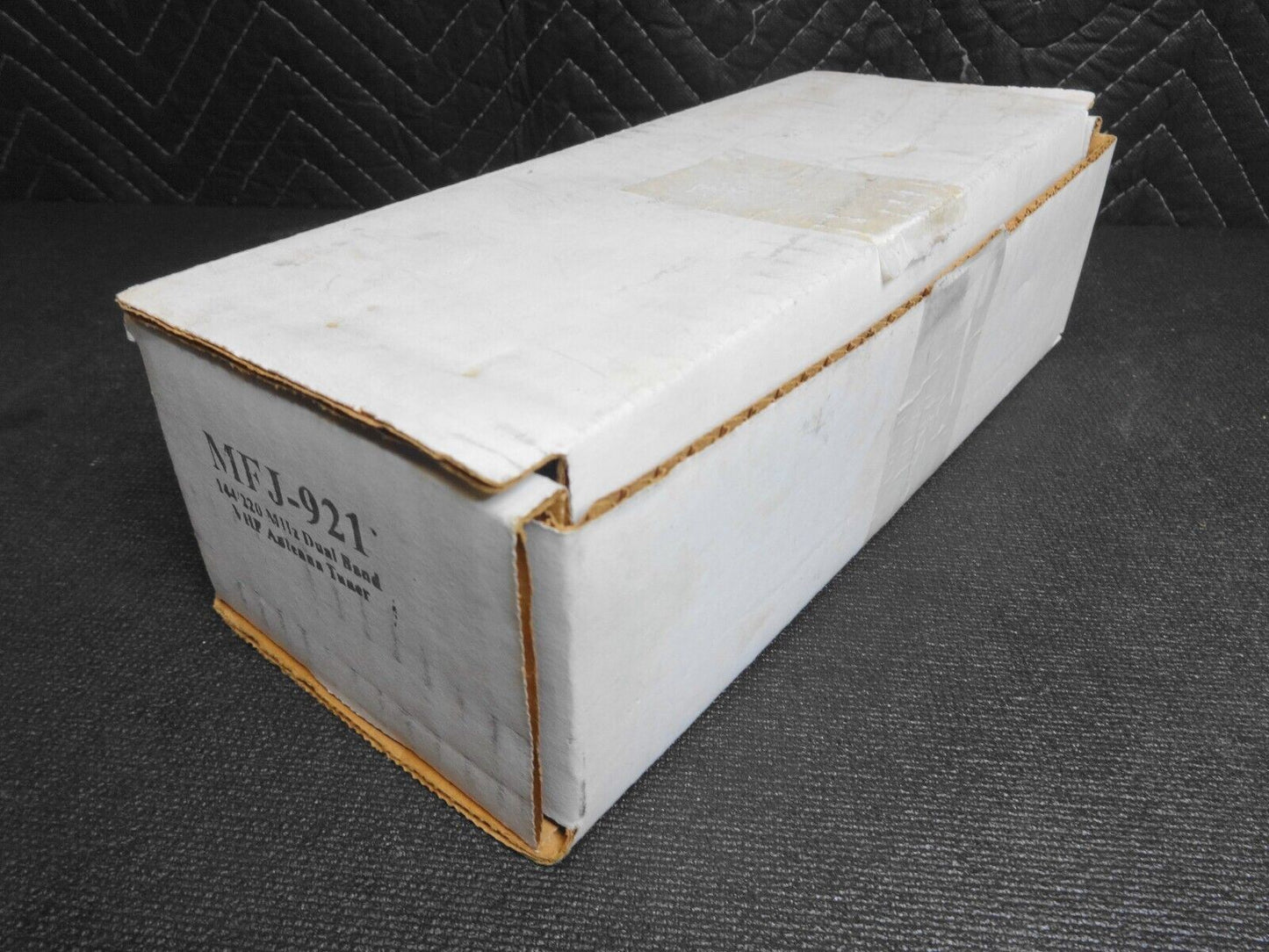 EXCELLENT MFJ-921 144 & 220 MHz 30/300 WATT VHF ANTENNA TUNER & METER