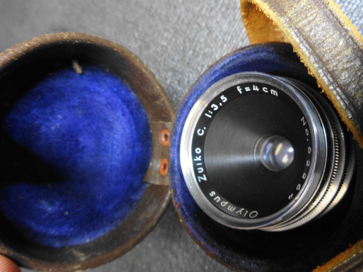 Olympus Zuiko C. 4cm f/3.5 Exakta Mount w/ Leather Case