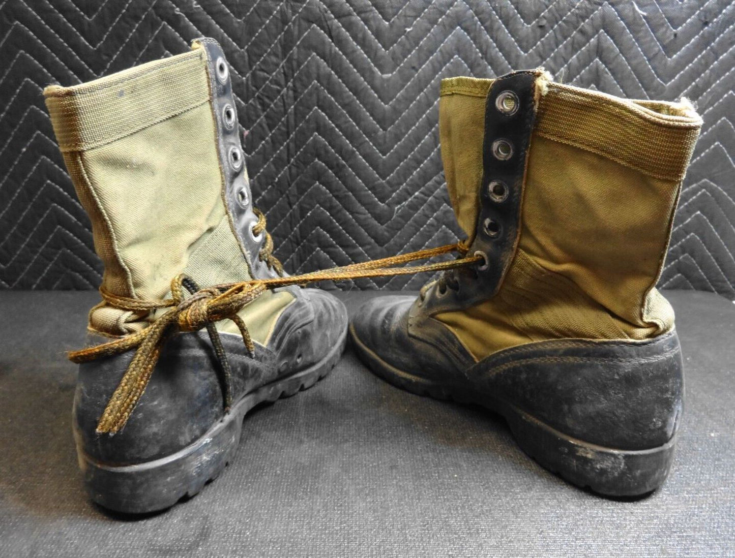 GENUINE USGI 1967 US ARMY VIETNAM WAR ERA JUNGLE BOOTS - SIZE 8R