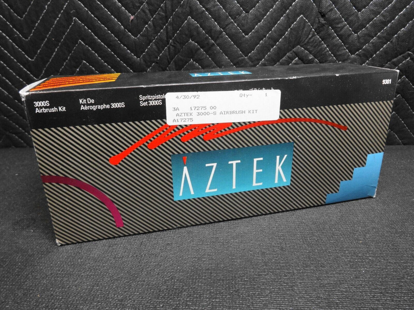 NOS TESTORS Aztek Airbrush 3000 S Series Vintage in retail package - NIB