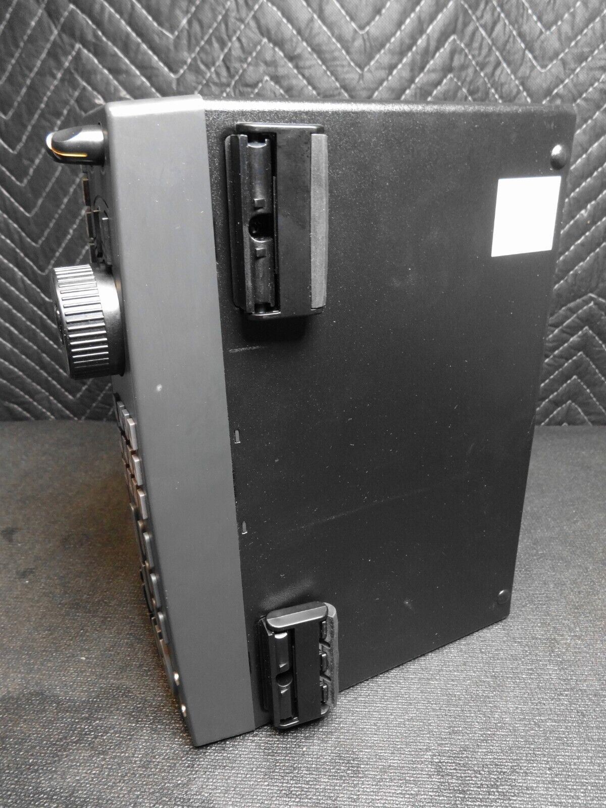 Uniden Bearcat BC895XLT TrunkTracker 300 Channel Base Scanner
