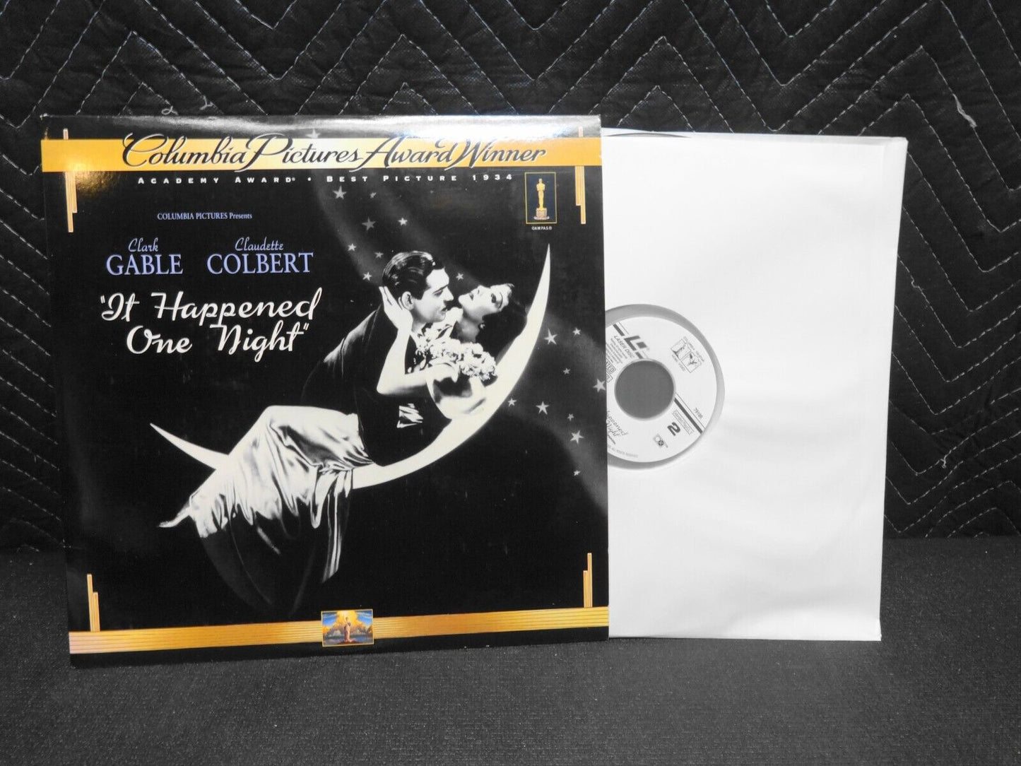 It Happened One Night Laservision Laserdisc LD - Clark Gable, Black and White