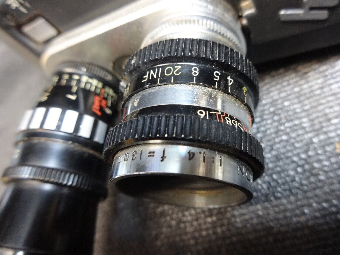 YASHICA 8 Model T-2 8MM MOVIE CAMERA W/Lenses | Released late 1950s