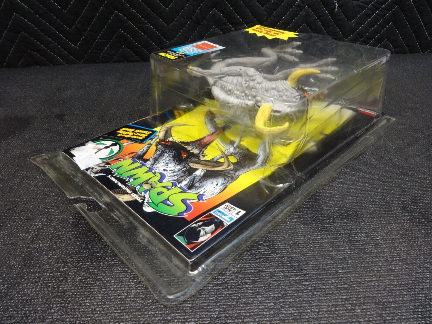 McFarlane Spawn Violator Series 1 Special Edition Comic Book Action Figure 1994