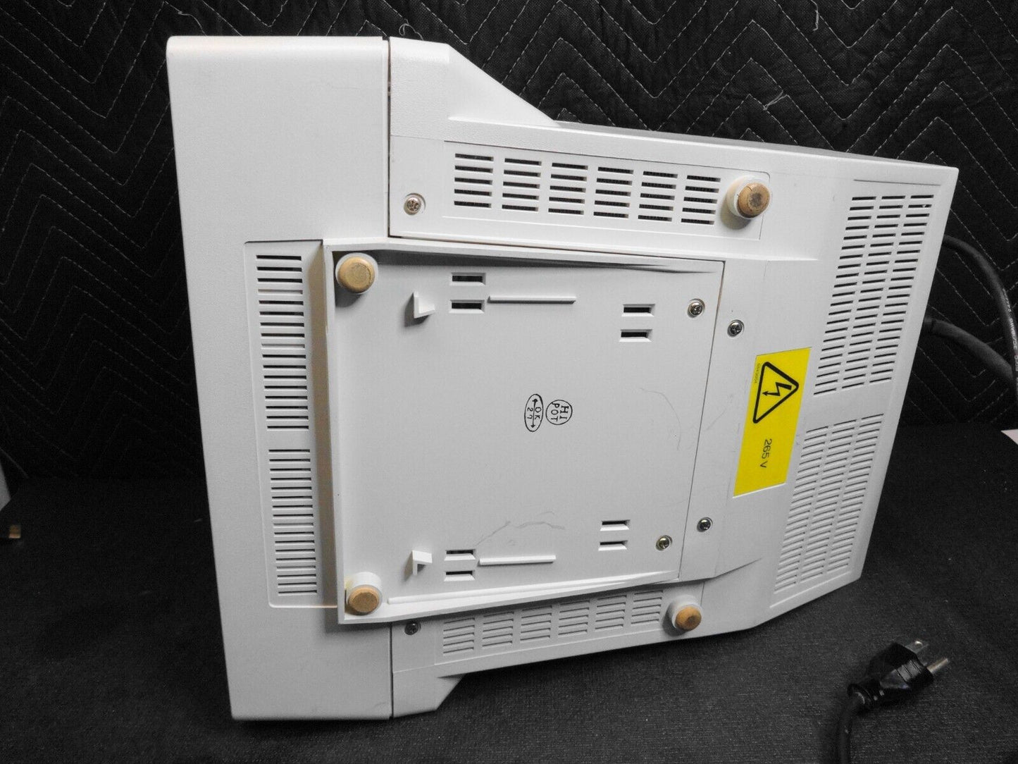 IBM PS/2 8512-001 VGA/XGA 14" Color CRT Monitor for Vintage IBM PC Computer