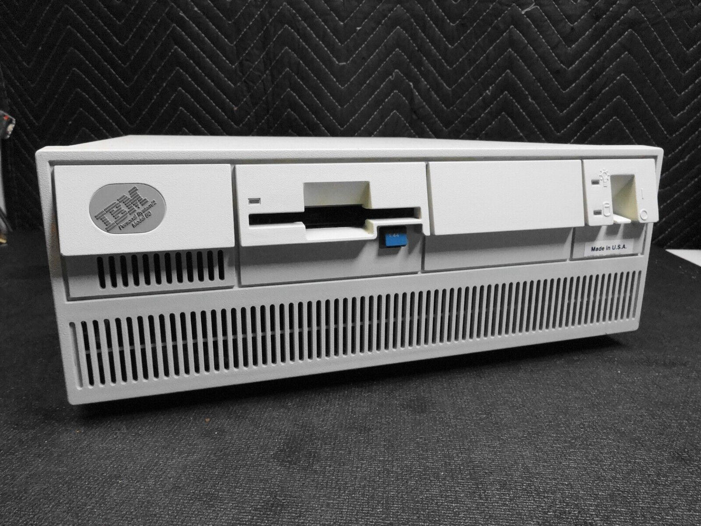 IBM PS/2 Model 50 - Vintage Retro Computer