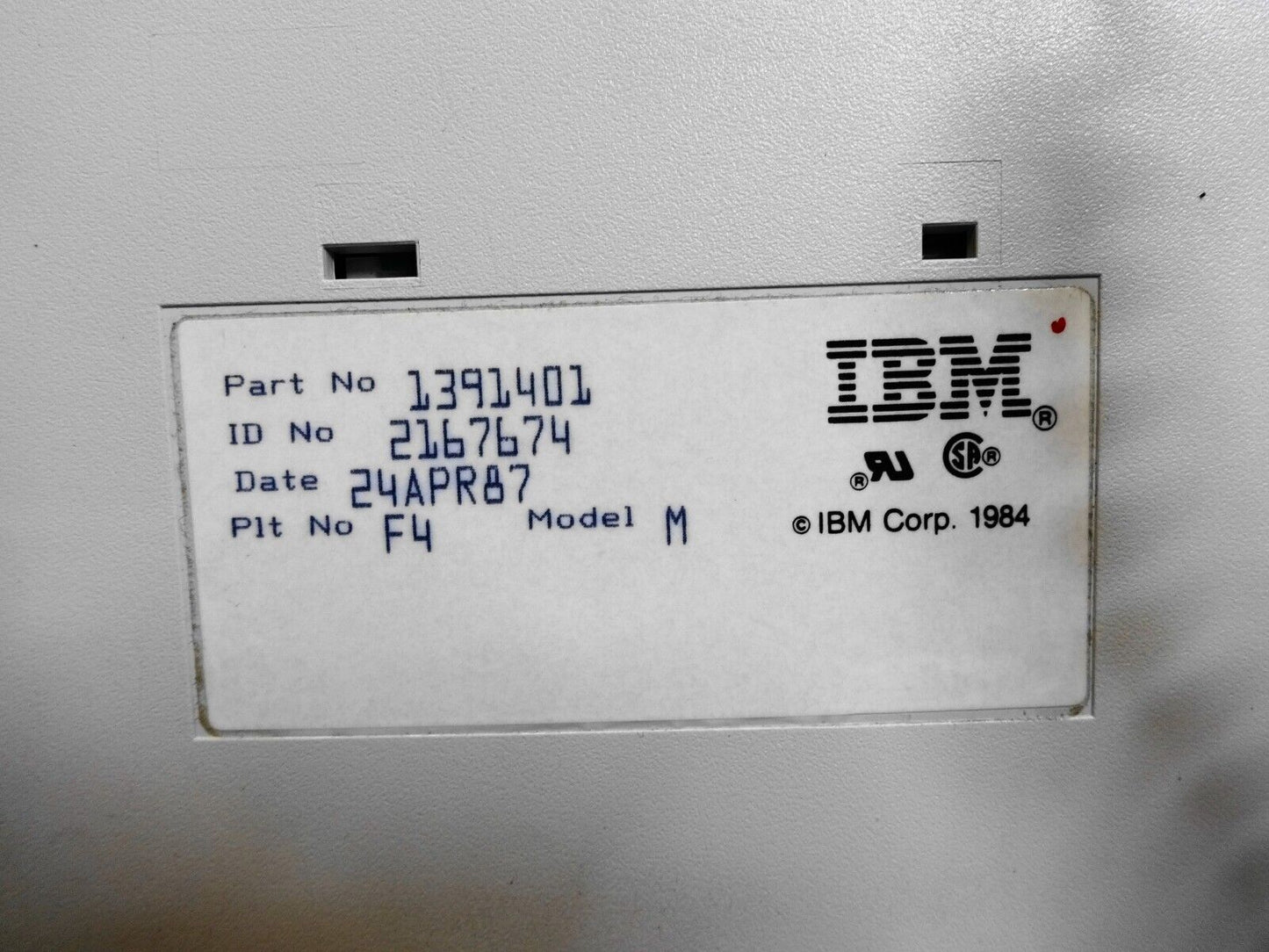 Vintage 1987 IBM M "Clicky" Keyboard 1391401 All Original With Cable VERY CLEAN