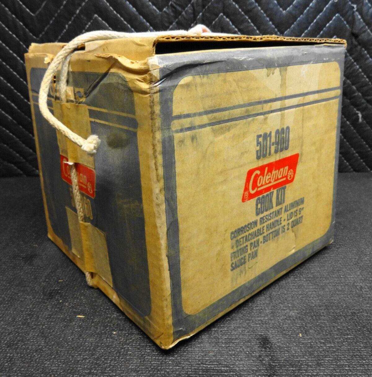 Vintage Coleman 502 stove & 501-960 Sportster Cook Kit in Original 501 Box