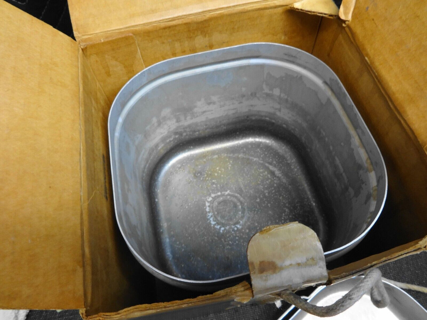 Vintage Coleman 502 stove & 501-960 Sportster Cook Kit in Original 501 Box