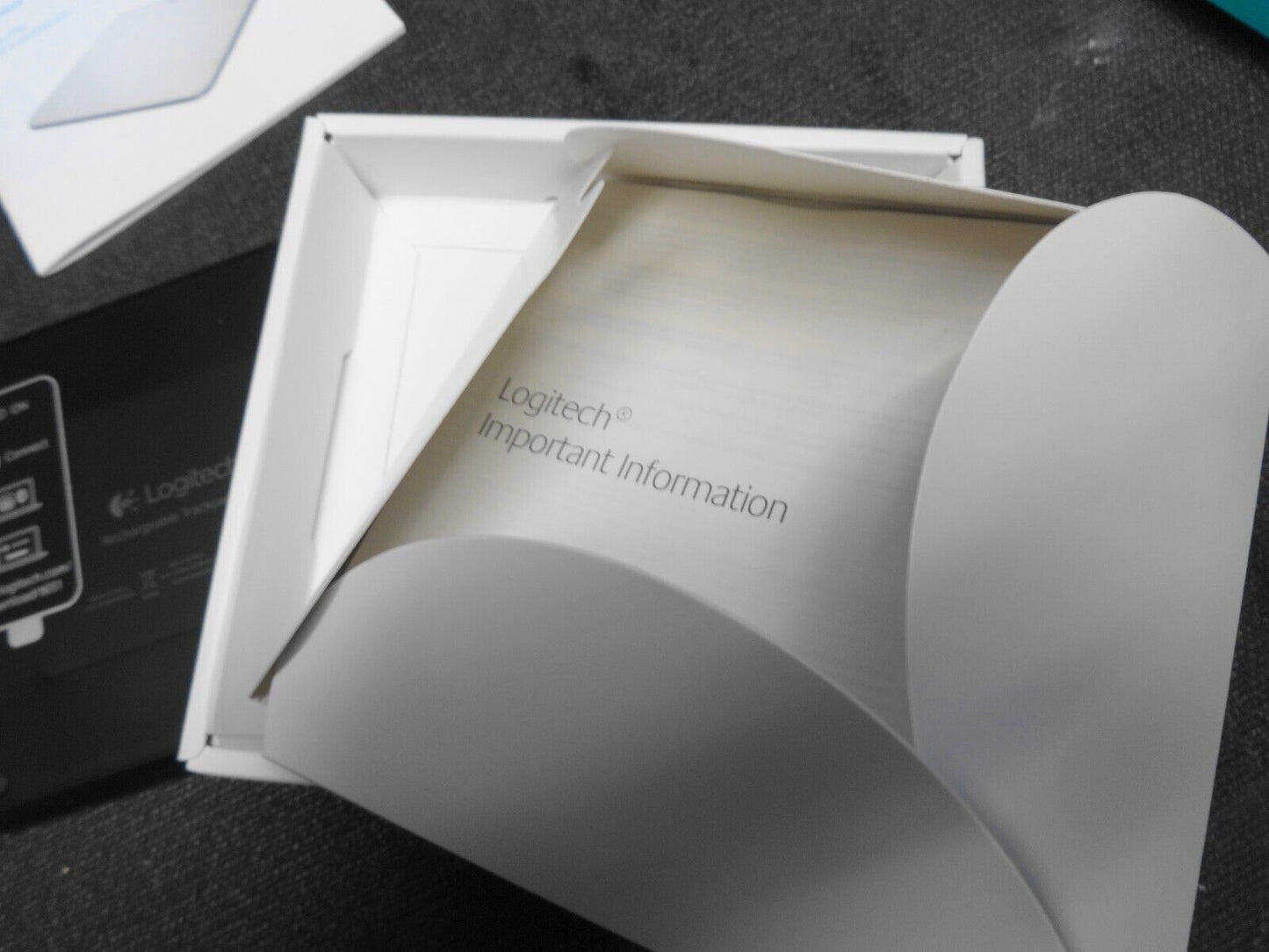 Logitech T651 Rechargeable Trackpad Touchpad for Mac 910-002880