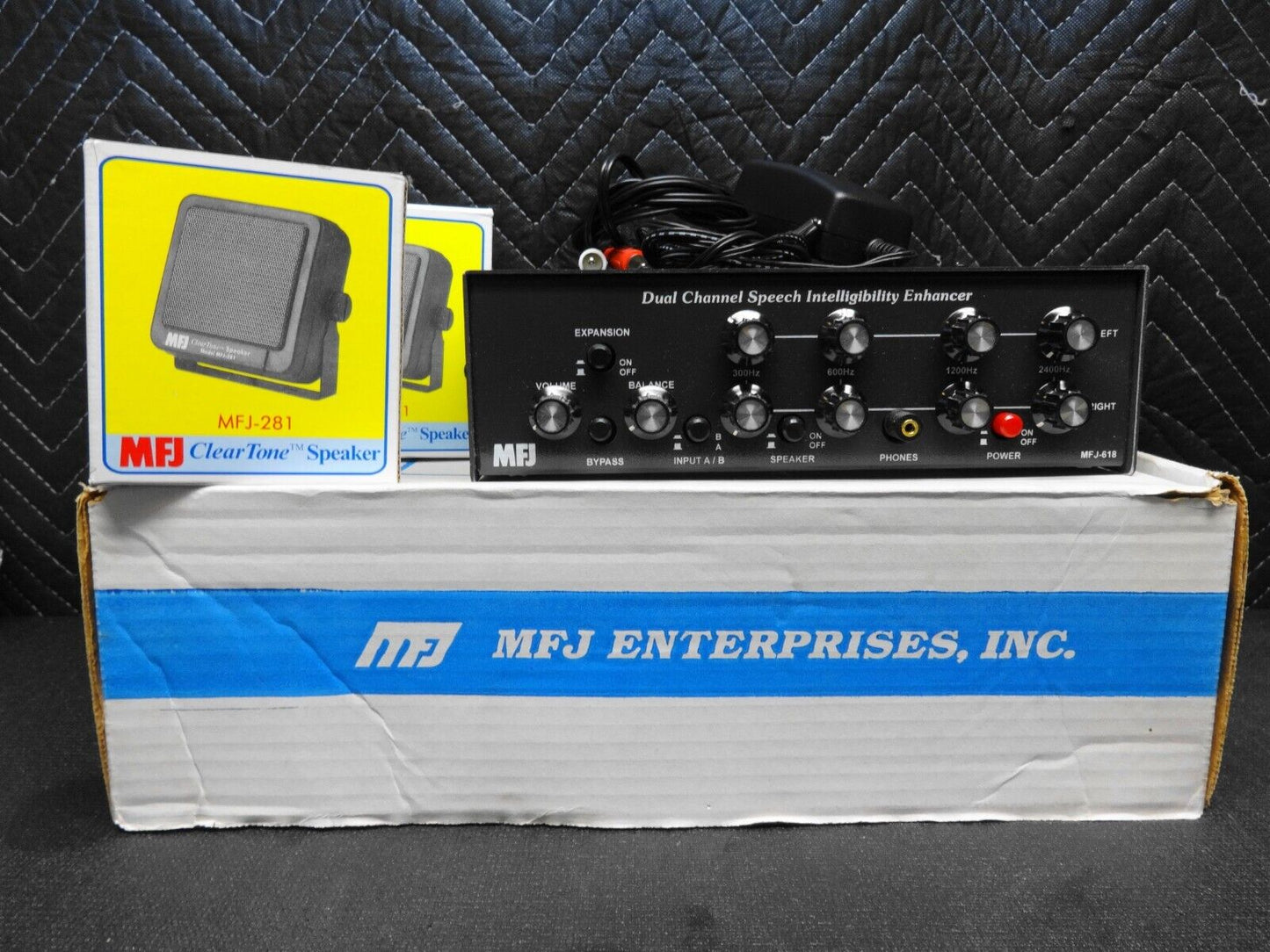 MFJ-618 SPEECH INTELLIGIBILITY ENHANCER Dual Channel w/ Power, Cables, Speakers